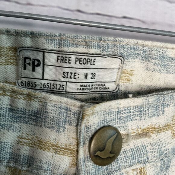 FREE PEOPLE IVORY IKAT CROPPED SKINNY JEANS WOMENS SIZE 28 - Picture 5 of 11